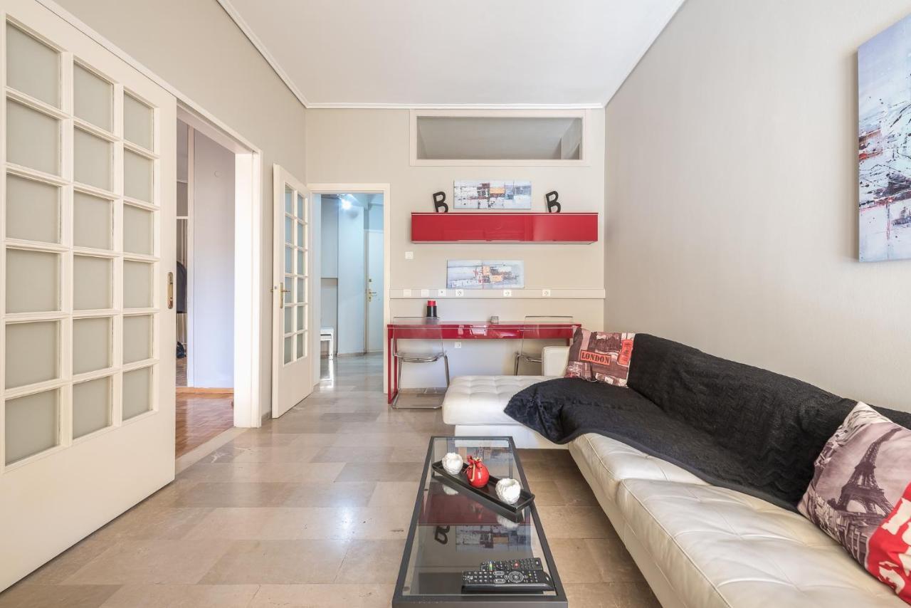 Glyfada Apartment *
