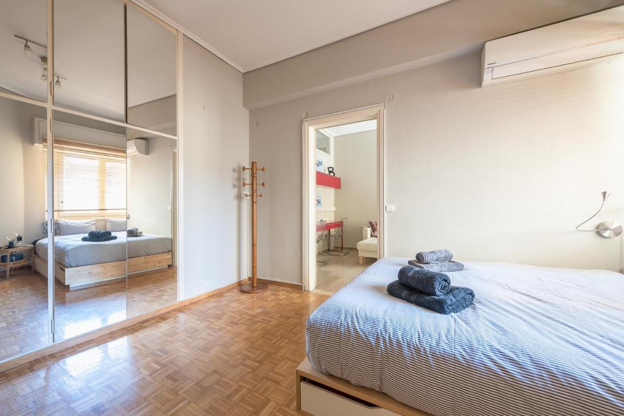 Glyfada Apartment *
